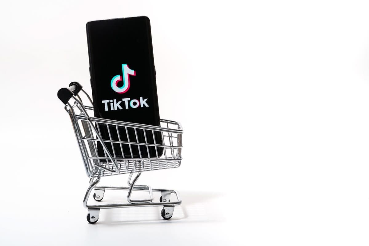 TikTok Shop欧盟四国本地仓取消邀请制，内地与港商官网直申即可入驻